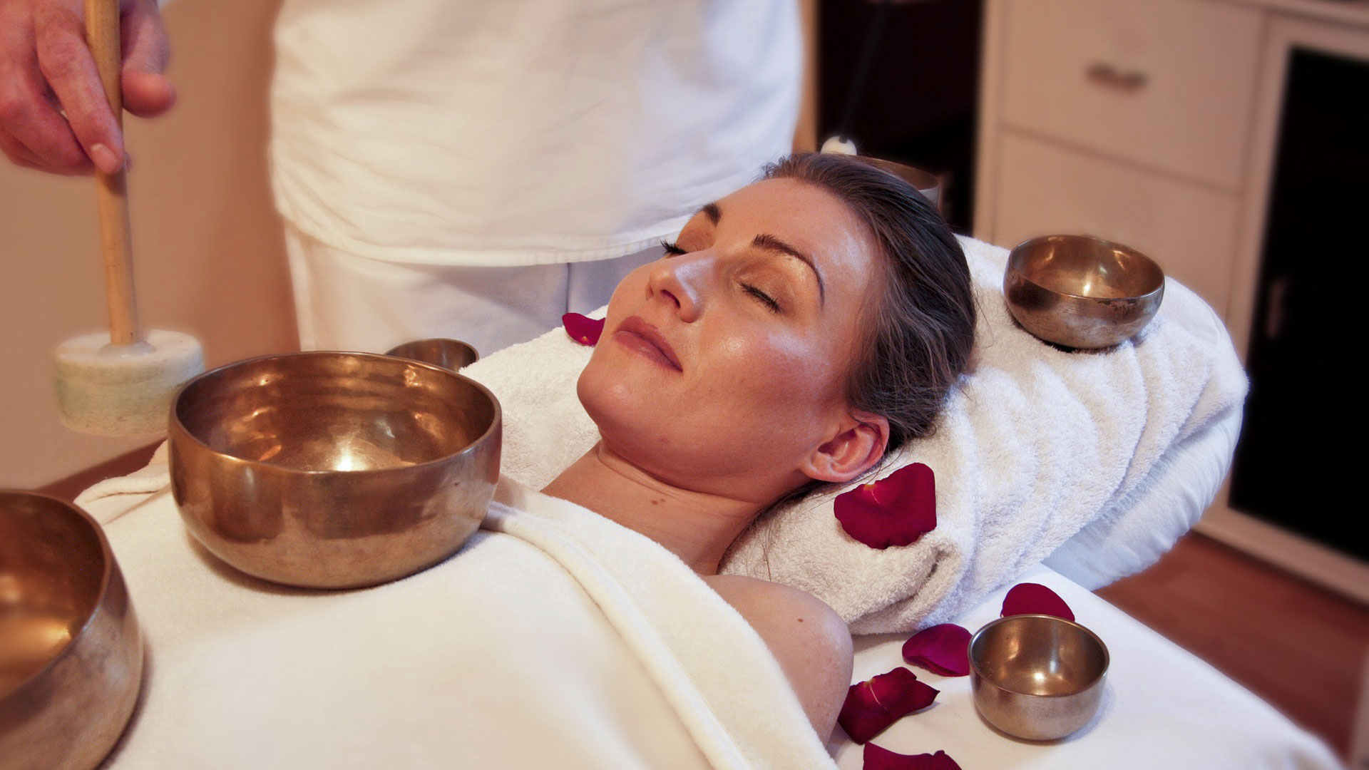Mehr über den Artikel erfahren Welcome to Beauty & Spa Parlor